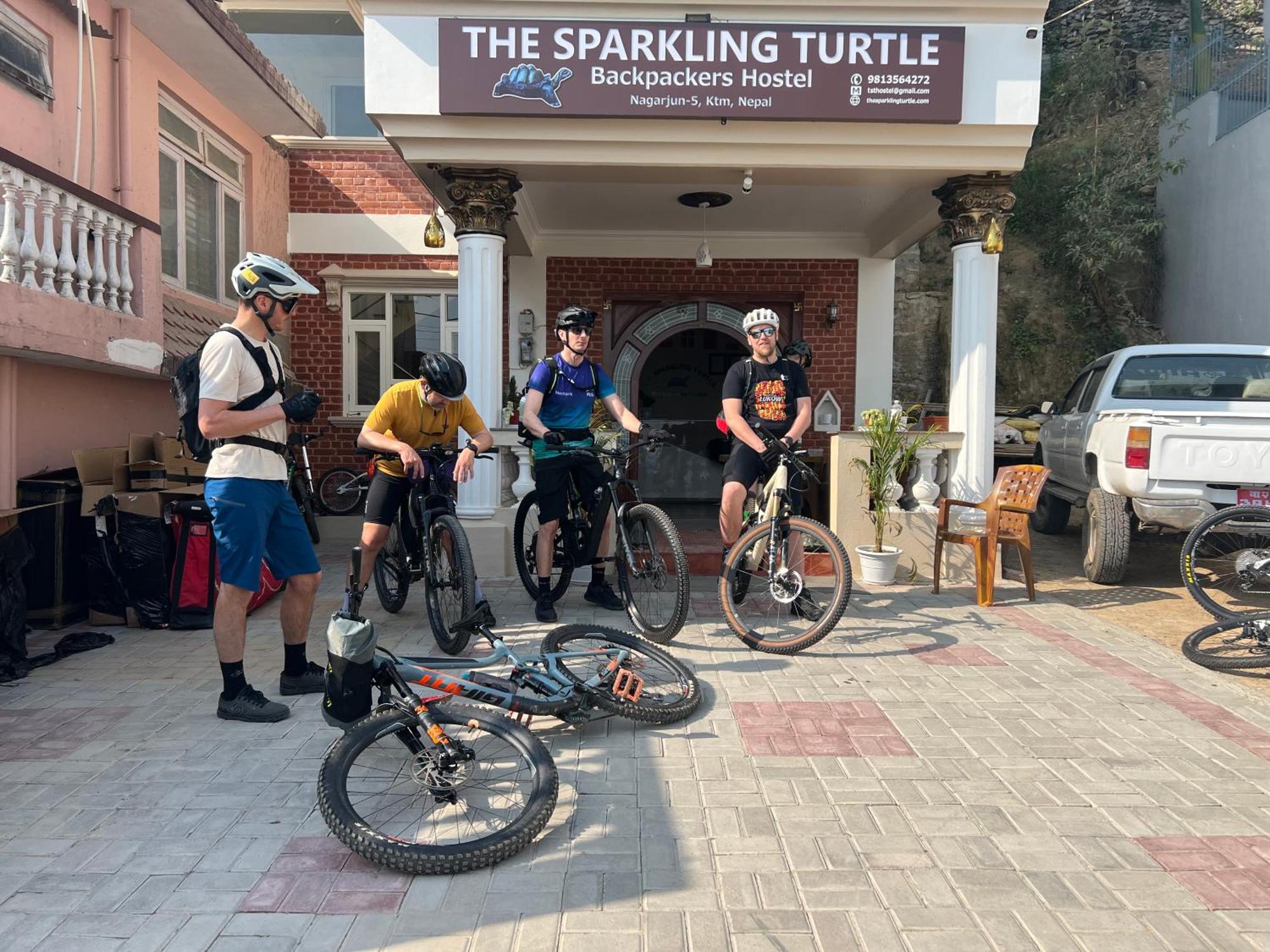 The Sparkling Turtle Backpackers Hostel Catmandu Exterior foto
